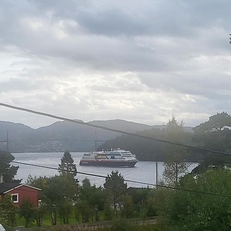 Bergen Apartment With Fjord View Isdalsto Eksteriør bilde